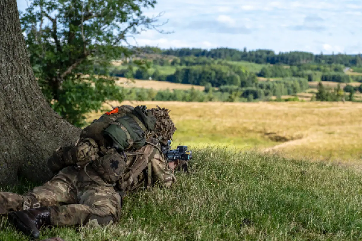 Ilustrasi | Sniper Israel tembak pejabat Kementerian Kesehatan Gaza dan  kru medis. (Sumber : Pexels/Mick Latter)