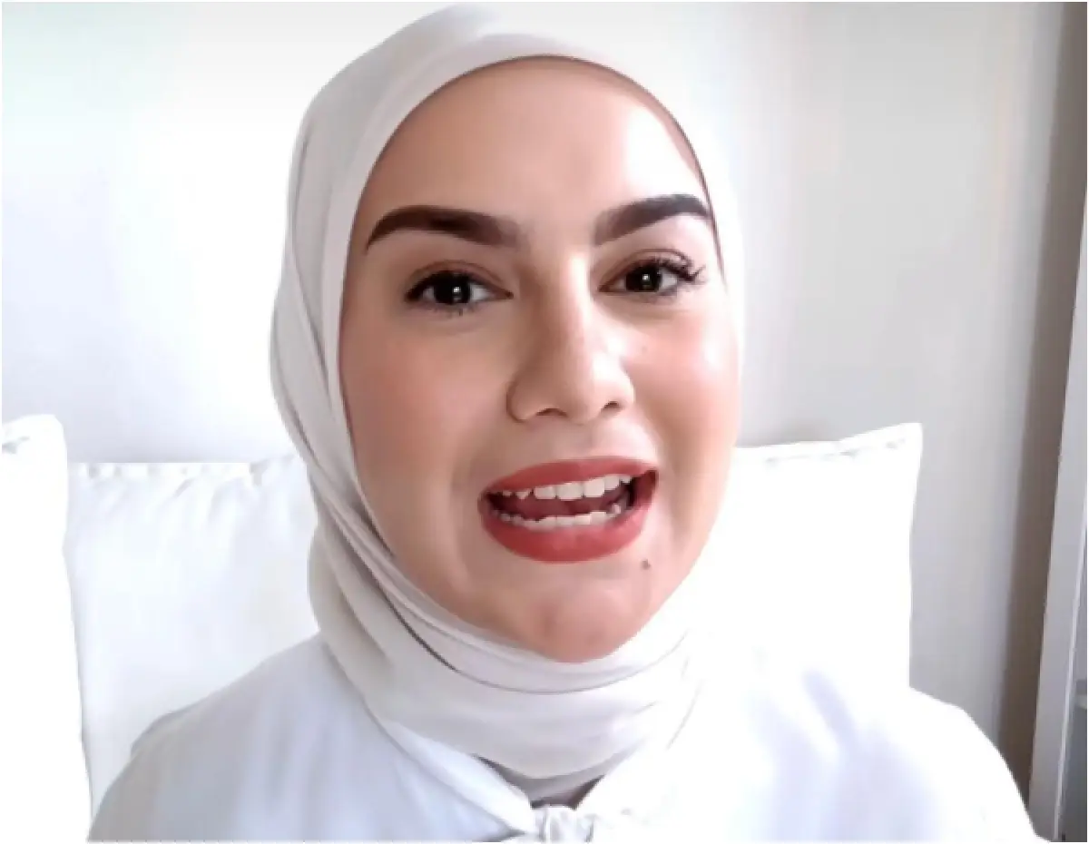 Irish Bella mendapat pembelaan dari netizen saat dituding tinggalkan Ammar Zoni ketika bangkrut (Sumber : instagram @_irishbella_)