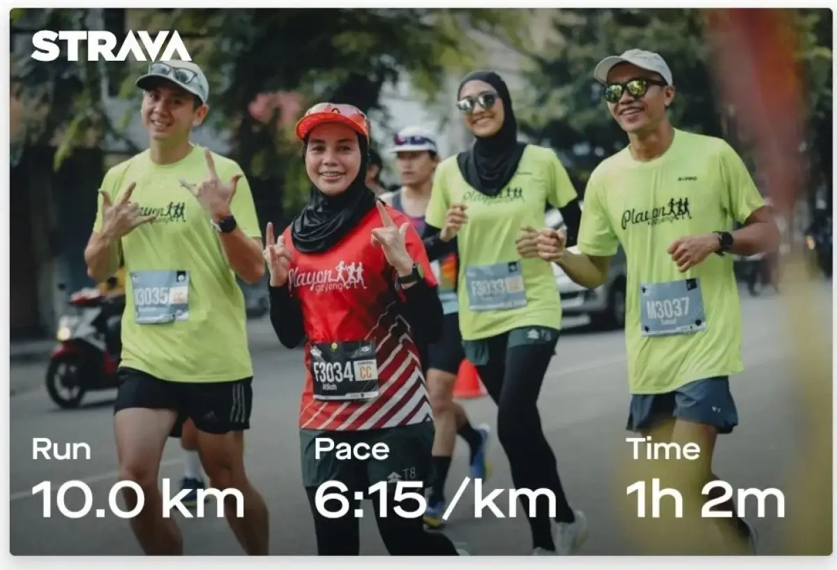 Siti Atikoh ikuti event lari tahunan Semarang 10K. (Sumber : Instagram/atikoh.s)