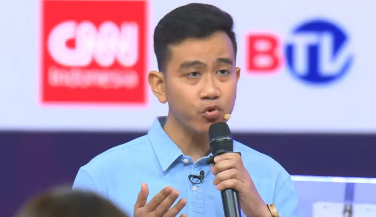 Strategi Gibran siap hadapi debat cawapres dengan Cak Imin dan Mahfud MD. (Sumber : YouTube KPU RI - InfoSemarang.com)