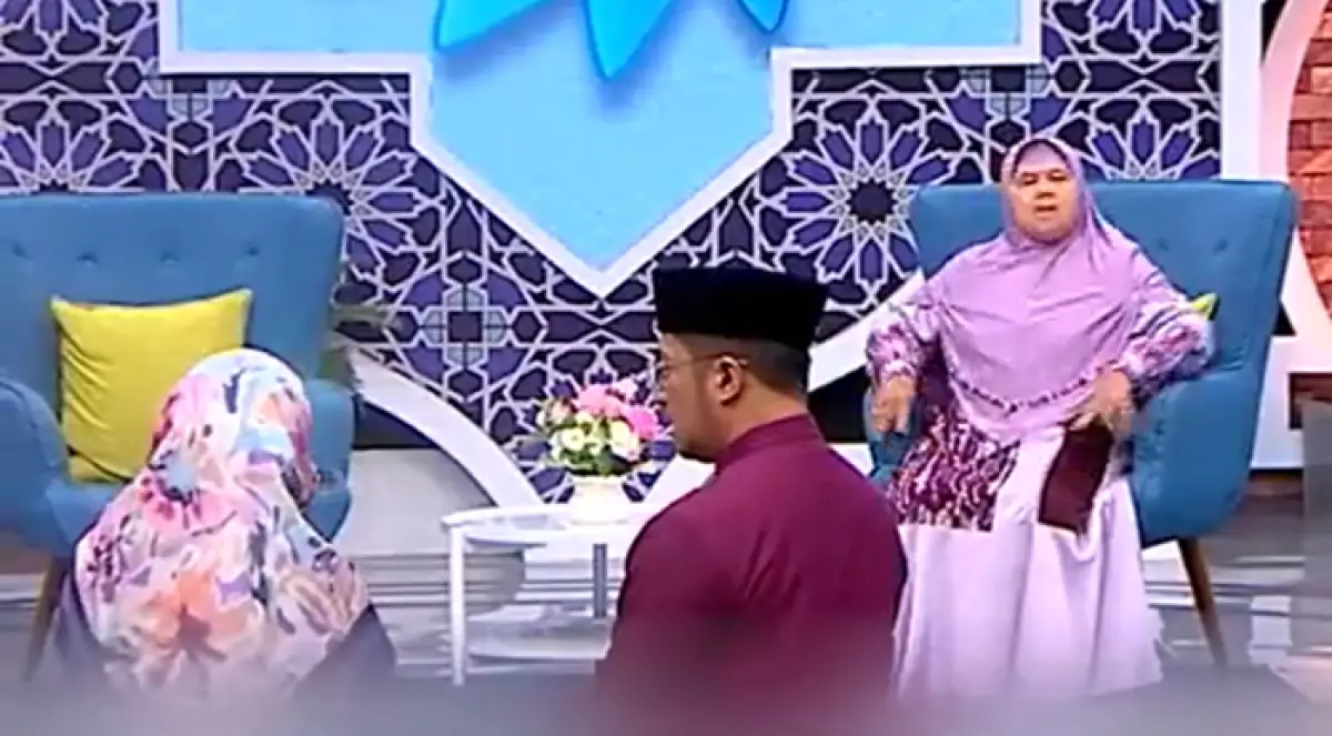 Kata-kata Mamah Dedeh kembali viral setelah menjawab sebuah pertanyaan dari seorang ibu mertua yang mengeluhkan soal sikap menantu perempuannya tak pernah kerjakan pekerjaan rumah tangga. (Sumber : MNCTV - InfoSemarang.com)