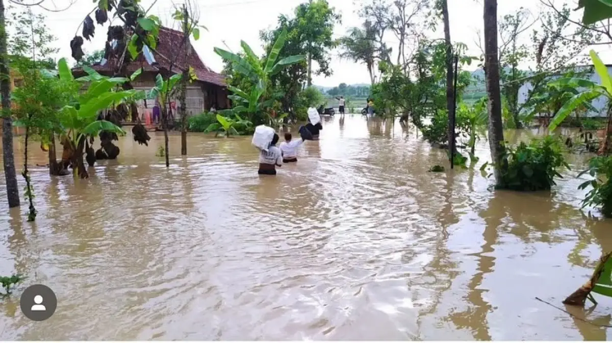 Bencana banjir melanda warga Kecamatan Gubug, Ilustrasi Banjir(Sumber: Instagram @explorekotagubug - InfoSemarang.com)