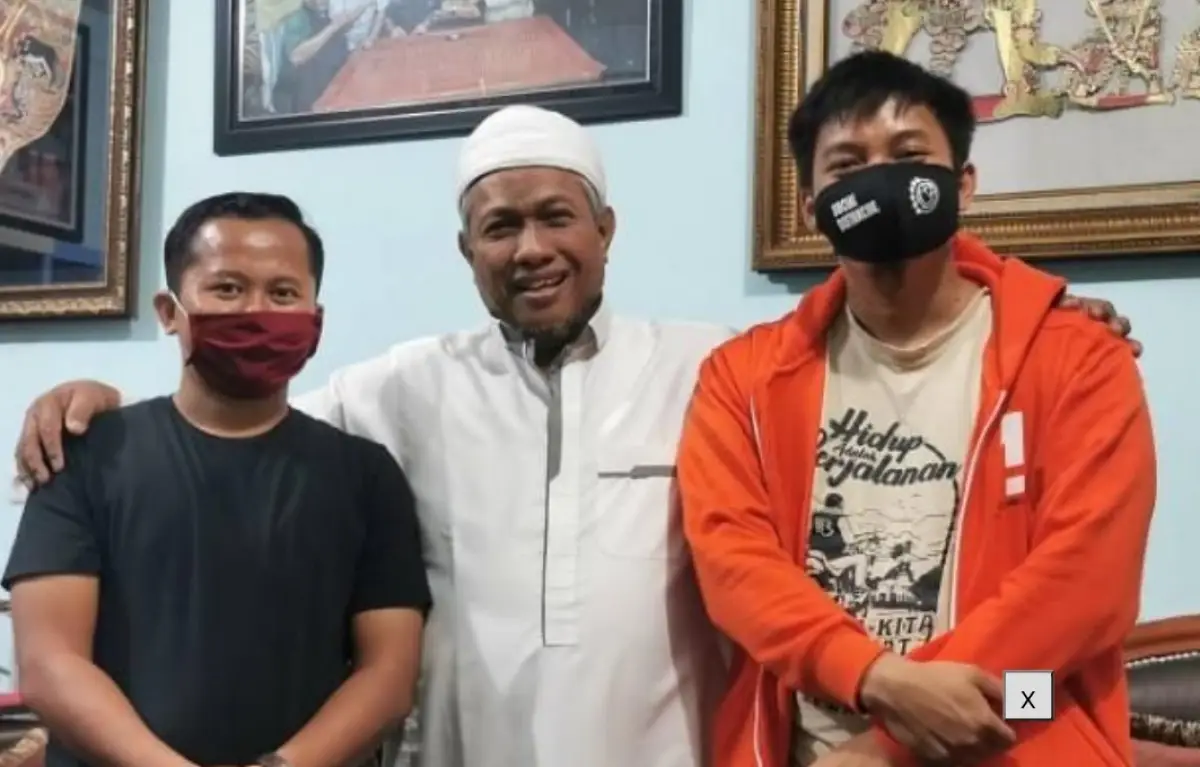 Pak Haji Haryanto Pemilik Bus PO Haryanto (Sumber : Instagram @ridwanhnf)