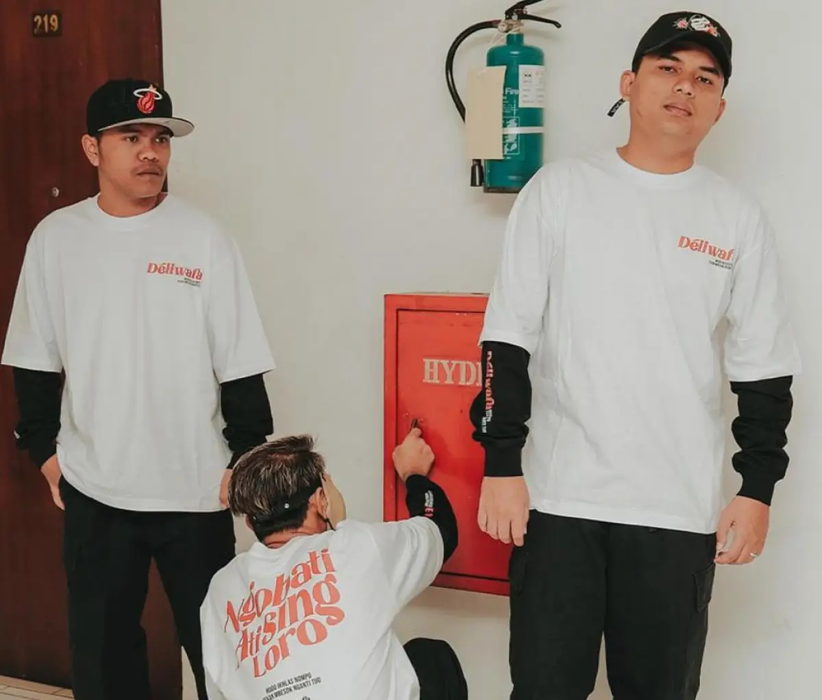 Profil NDX AKA viral usai hentikan konser di Bali lantaran penonton kompak teriak Prabowo (Sumber : instagram @ndxakatv)