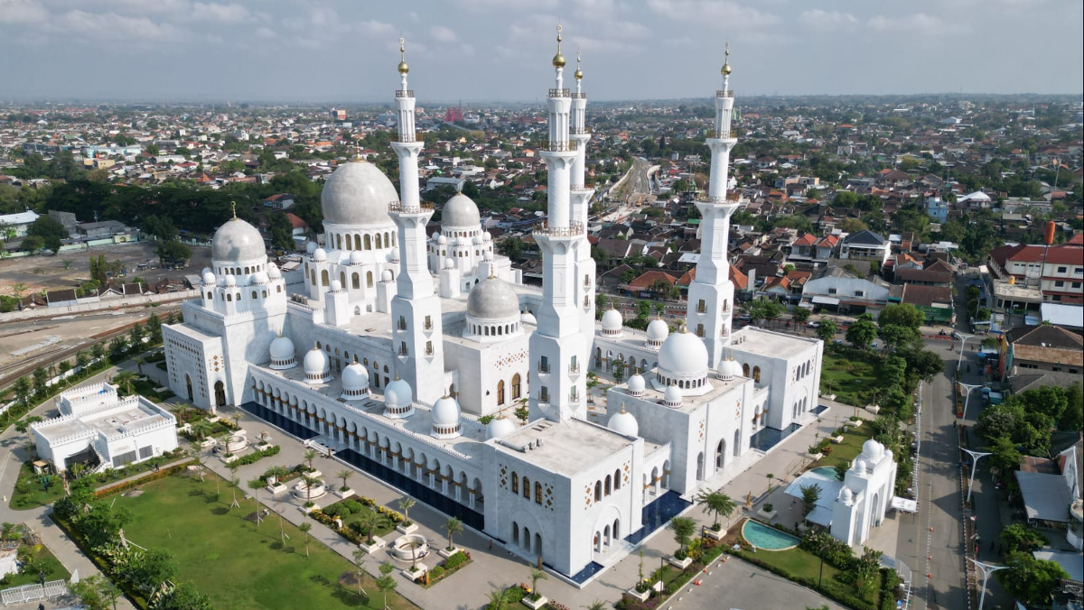 Masjid Syekh Zayed Solo (Sumber:  | Foto: Kemenag)