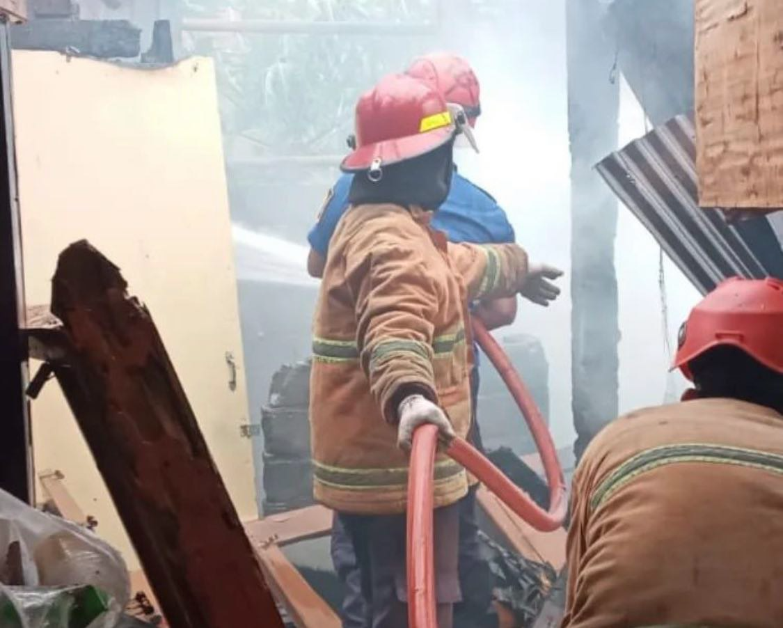 kebakaran di Klepu, Bergas (Sumber: instagram | Foto: @infokejadianungaran)