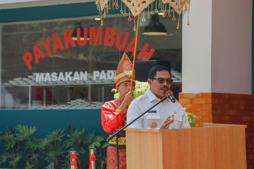 Penjabat (Pj) Gubernur Jawa Tengah,  Nana Sudjana. (Sumber:  | Foto: Sakti Setiawan.)