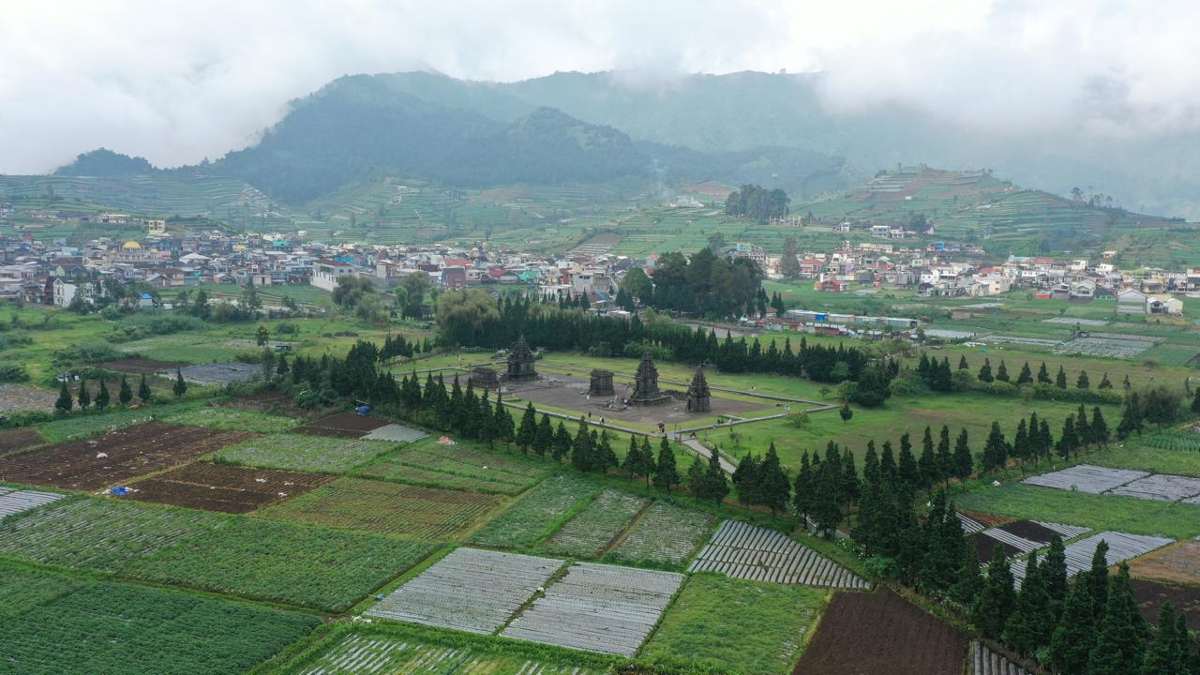 Gunung Dien (Sumber: | Foto: Jatengprov)