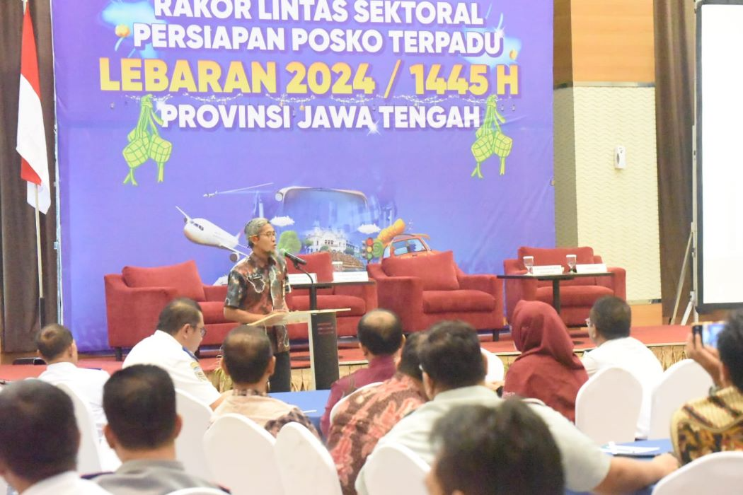 Rakor Lintas Sektoral persiapan Posko Terpadu di Hotel Atria Magelang, Rabu, 20 Maret 2024 sore.
 (Sumber:  | Foto: dok Humas Jateng.)