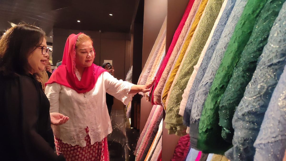 Wali Kota Semarang, Hevearita Gunaryanti Rahayu.