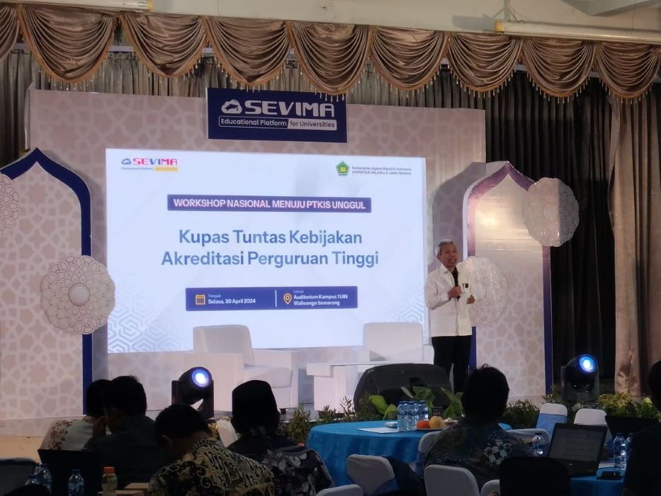 Workshop Kupas Tuntas Kebijakan Akreditasi Perguruan Tinggi” di auditorium kampus 1 UIN Semarang. 

 (Sumber:  | Foto: dok )