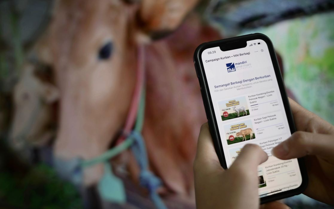Inovasi pembelian kurban melalui super app Livin’ by Mandiri. 
 (Sumber:  | Foto: dok Bank Mandiri.)