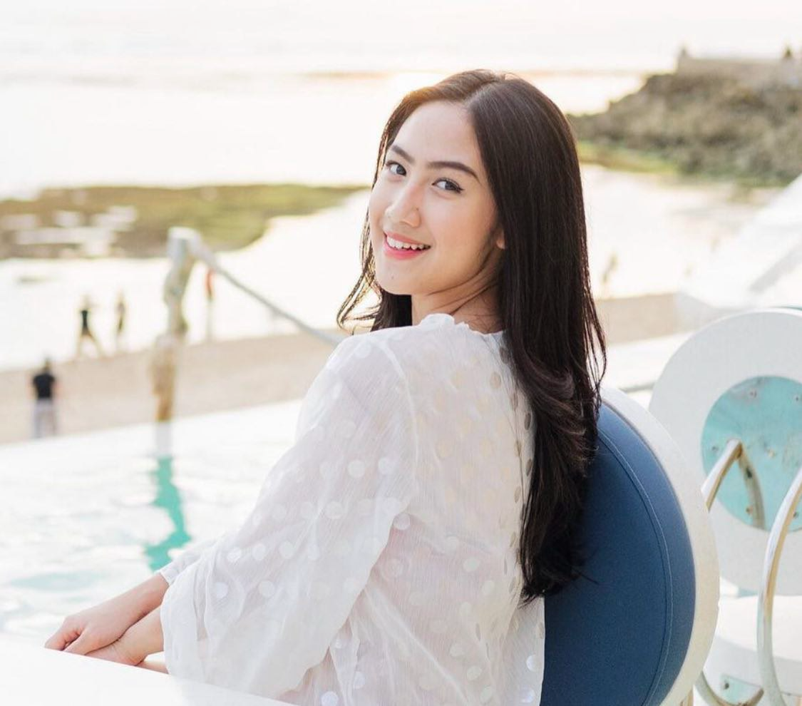 pacar Tamara Tyasmara diduga orang yang bersama Dante saat di Kolam Renang (Sumber: instagram @tamaratyasmara | Foto: Infosemarang.com )