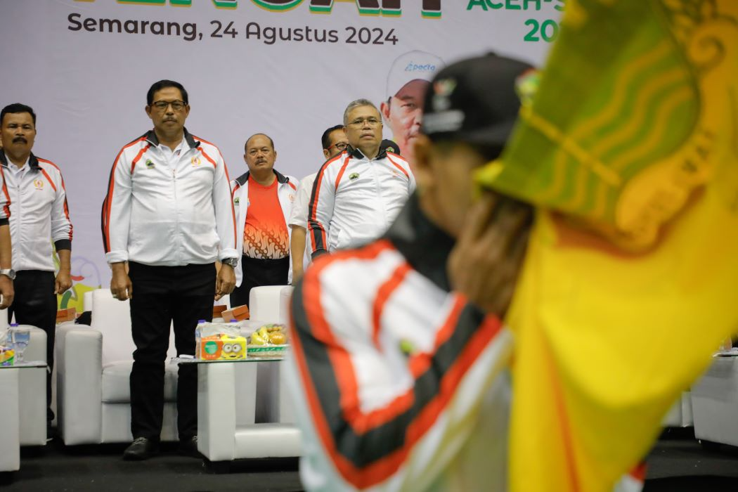 
Pelepasan kontingen Jateng  di (PON) XXI tahun 2024.
 (Sumber:  | Foto: dok Humas Jateng.)