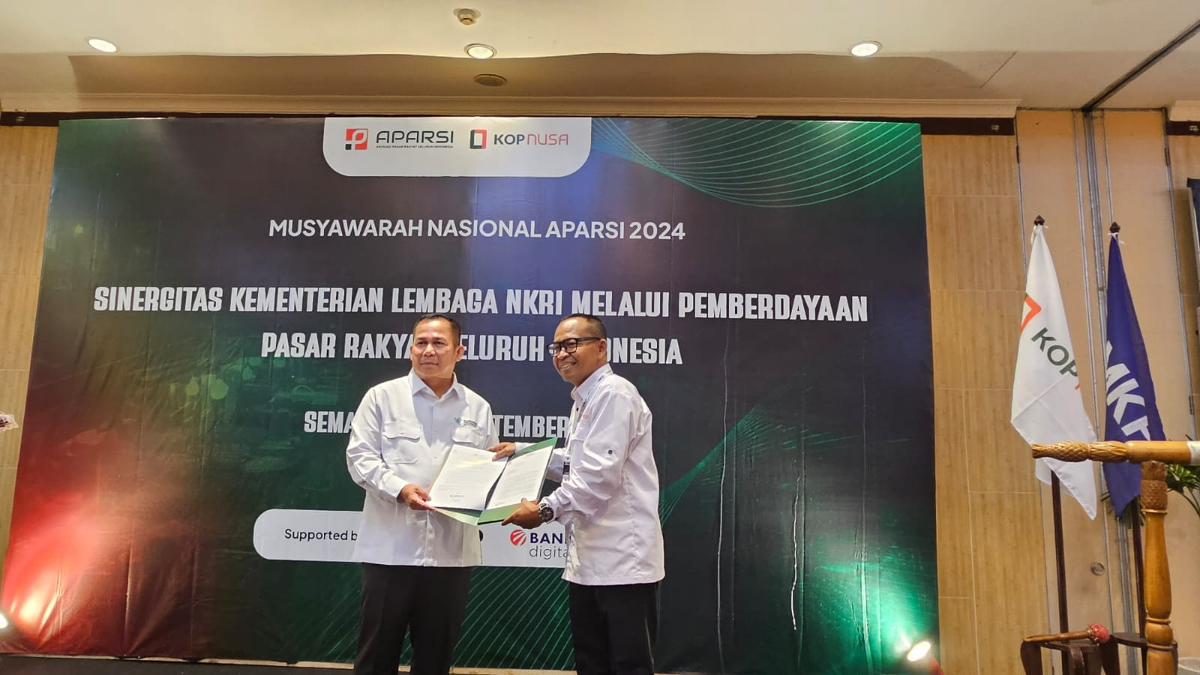 APARSI menyerahkan surat rekomendasi dan pernyataan sikap atas PP No 28 Tahun 2024. (Sumber:  | Foto: Sakti)