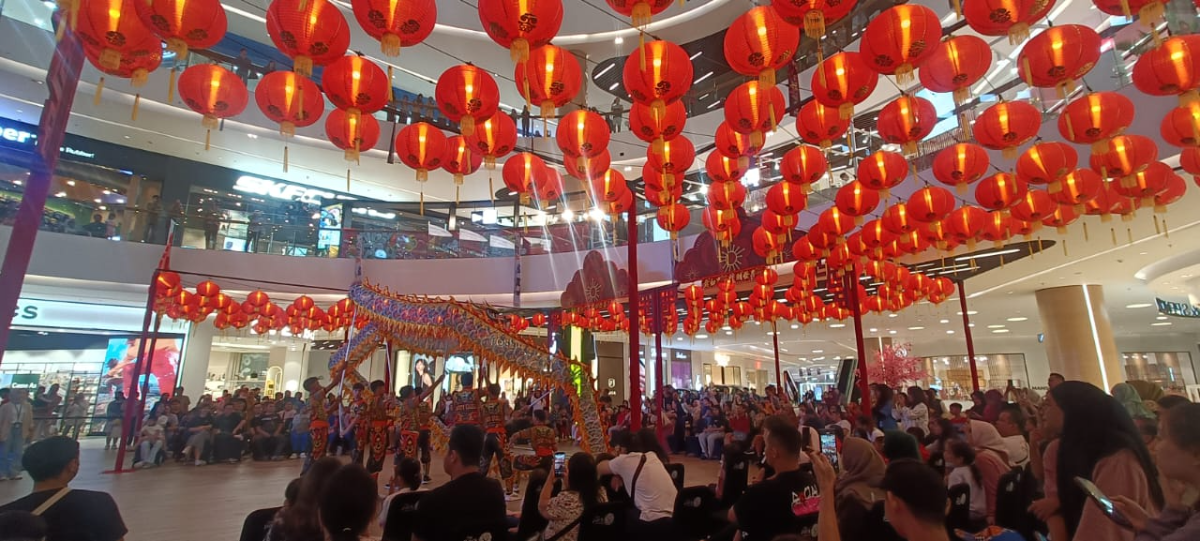 Suasana Imlek di The Park Mall Semarang. (Sumber:  | Foto: Sakti)