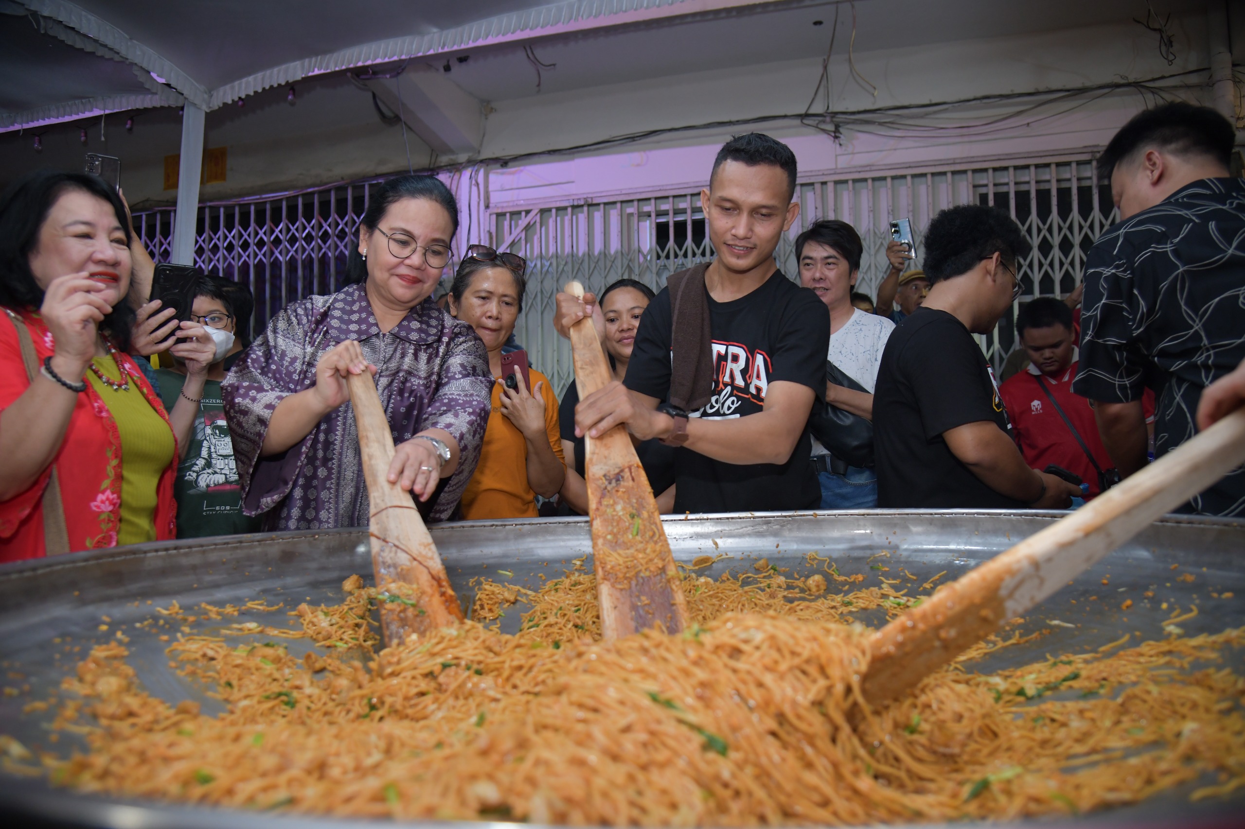 Tradisi Ketuk Pintu di Klenteng Tay Kak Sie Kota Semarang.
 (Sumber:  | Foto: dok.)